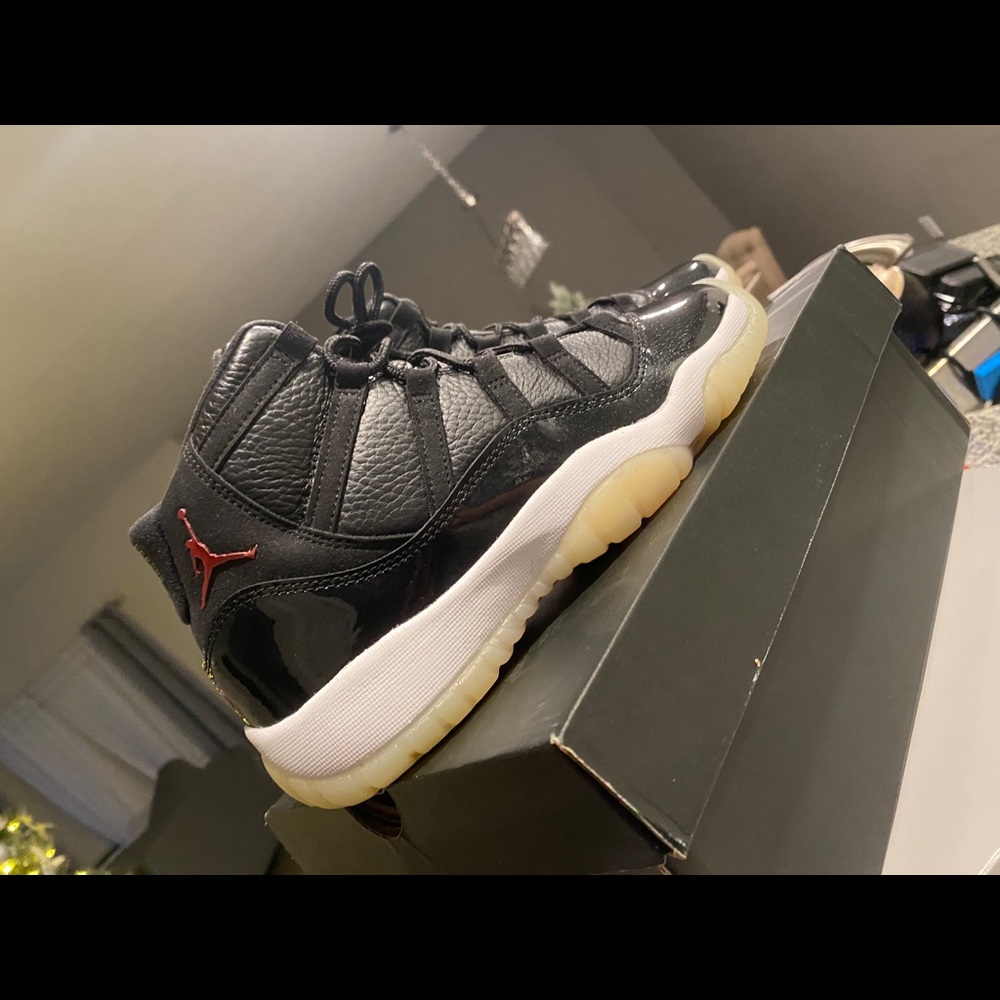 Air Jordan Retro 11 BG